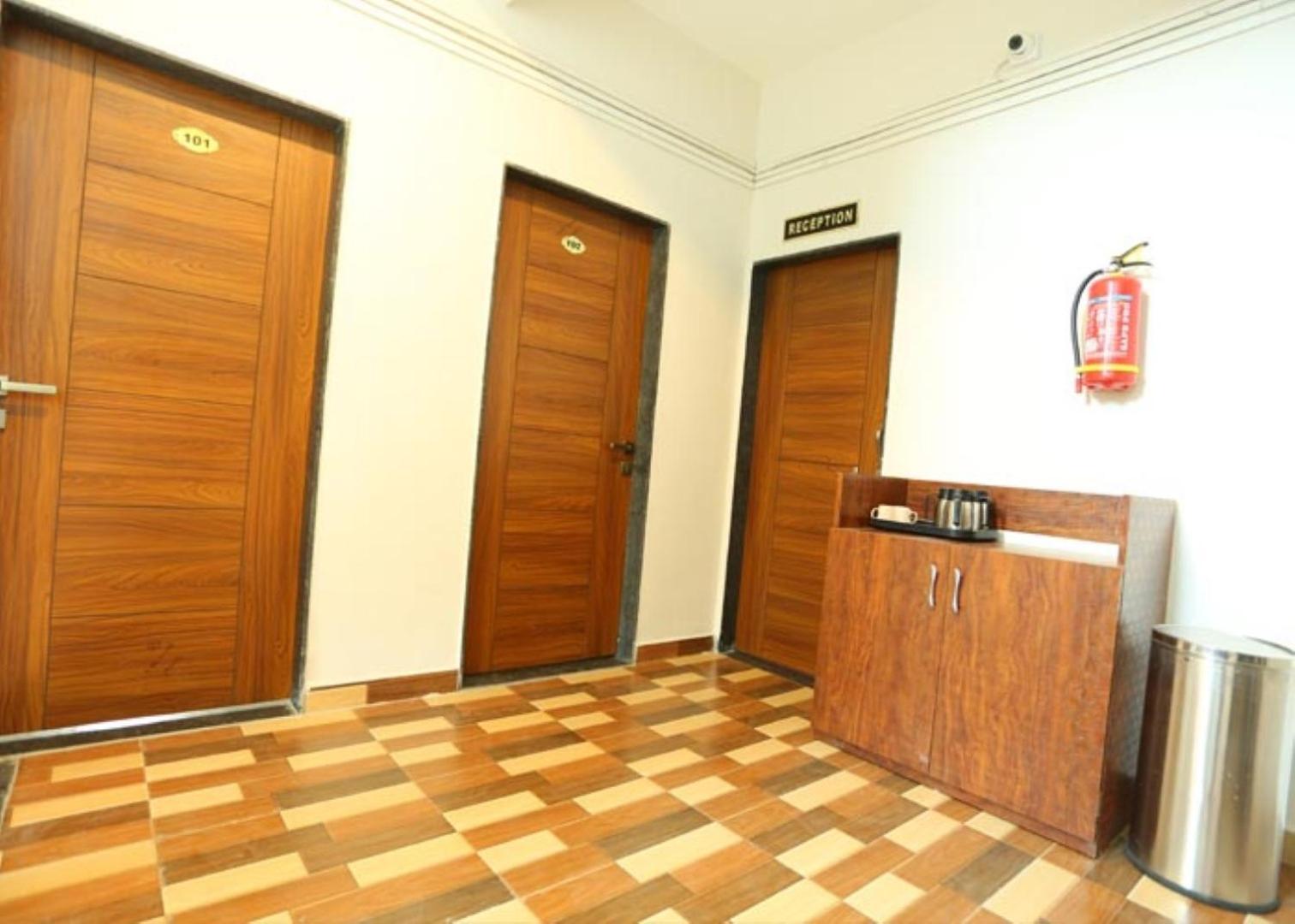 Shrinidhi Residency Pune Hotel ภายนอก รูปภาพ